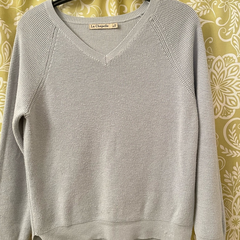 V-Neck Sweater - unisex